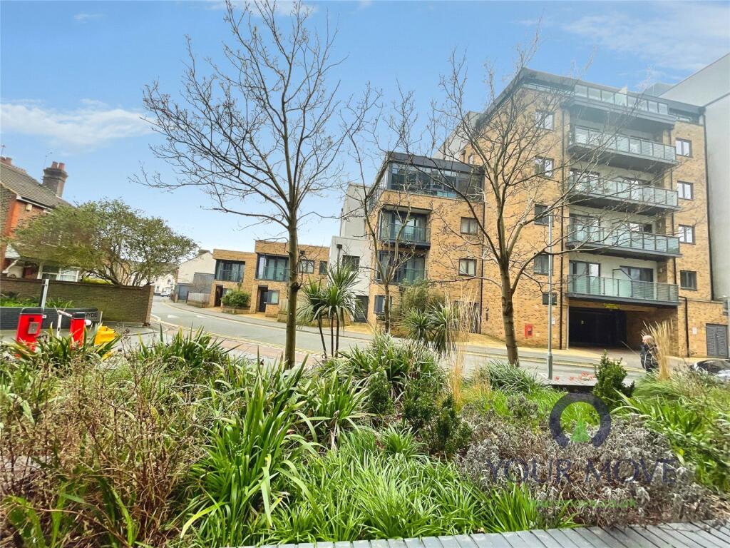 Main image of property: Hemingford Court, Gartlet Road, Watford, Hertfordshire, WD17