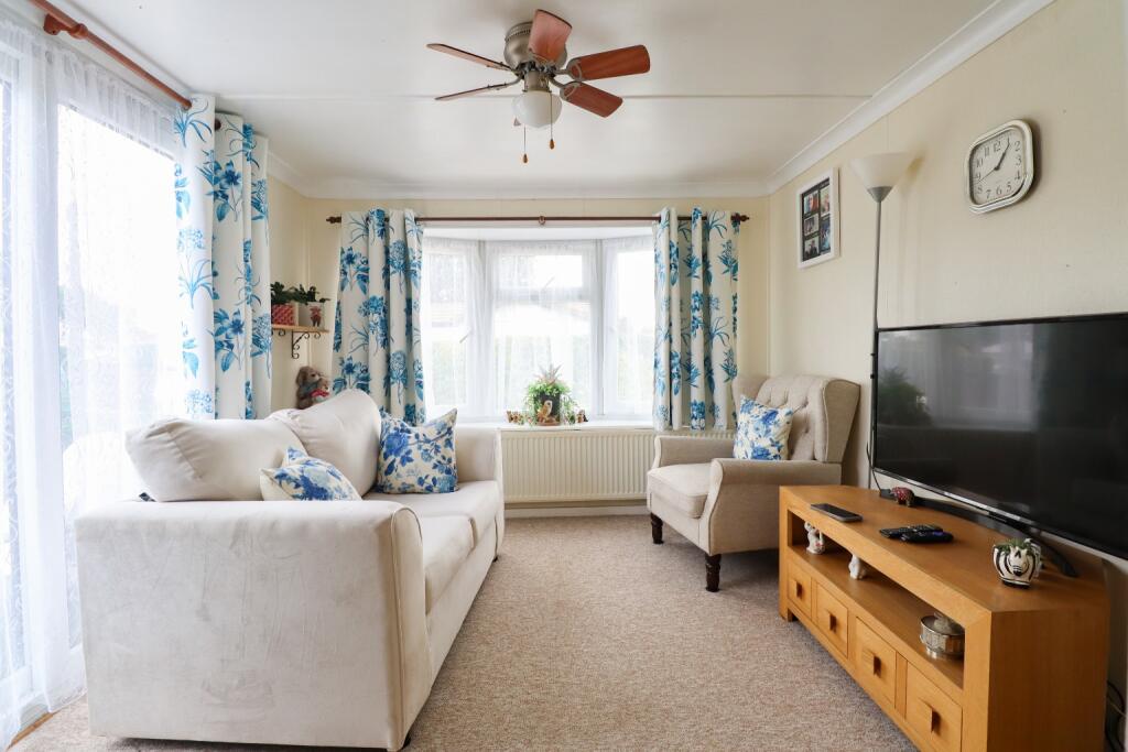 Snettisham, King's Lynn, Norfolk, PE31 - View 3