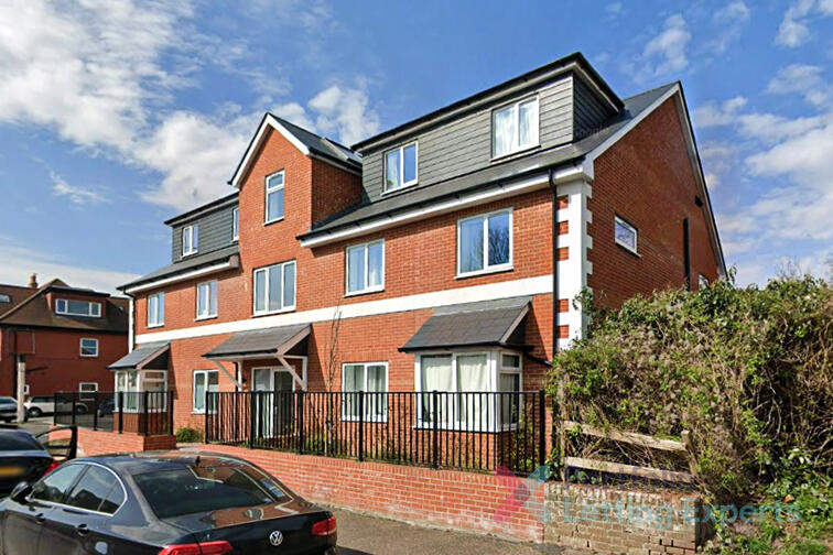 Main image of property: Council Tax A! - Spacious & Modern 1 Bedroom Flat With Off-Road Parking - Holen House, Branksome Wood Road!