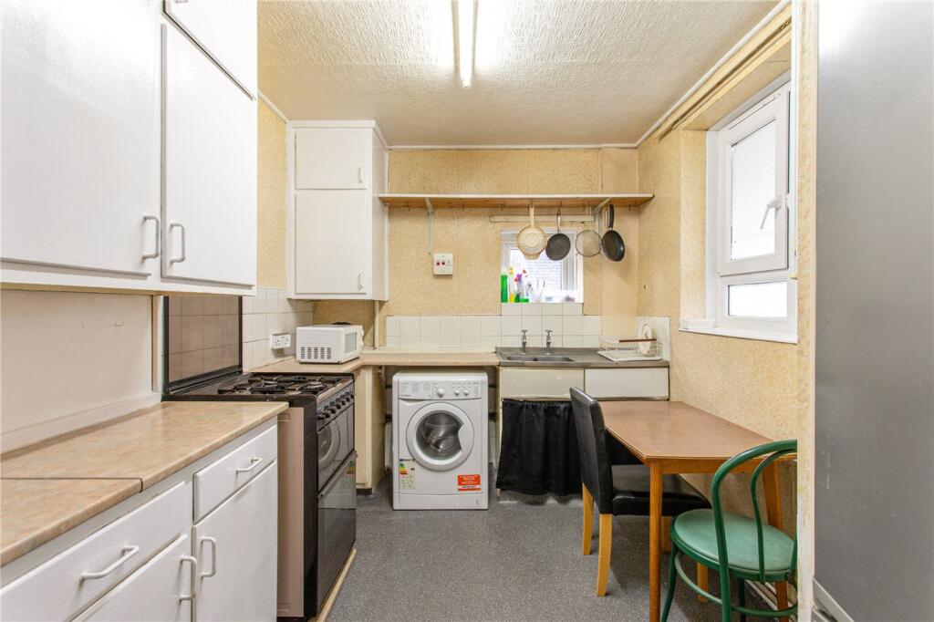 Main image of property: Paragon Road, London, E9