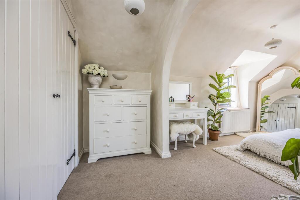 House in Chichester - View 4