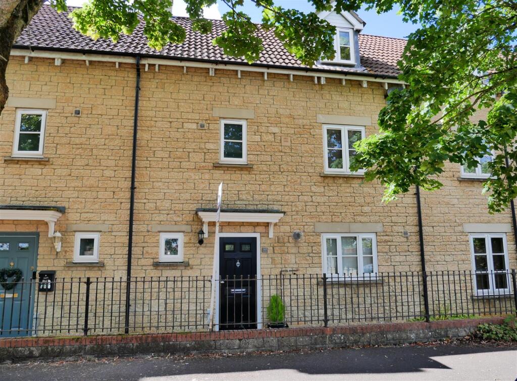 Main image of property: School Road, Calne
