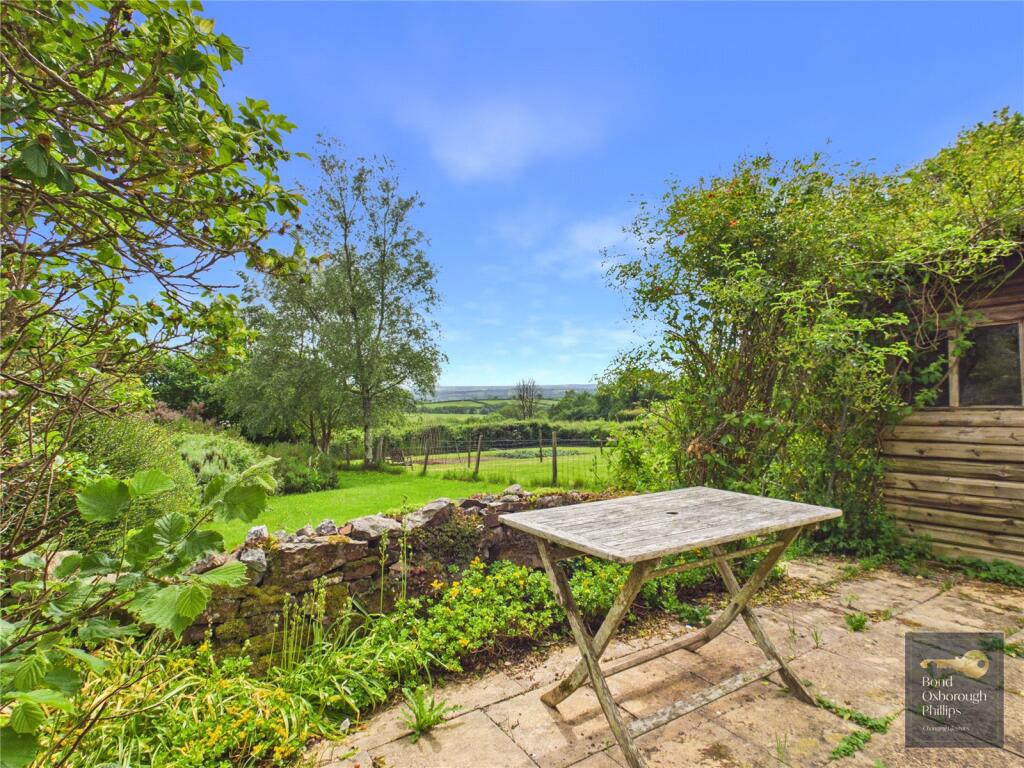 Dowland, Winkleigh, Devon photo 2