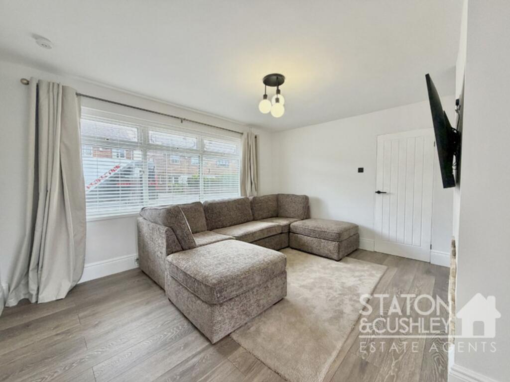 House in Newark and Sherwood, Clipstone - View 2