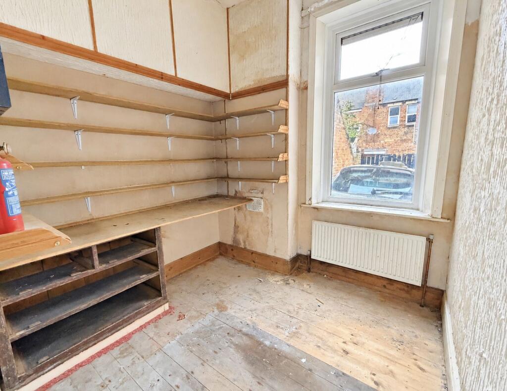 Apartment in Newcastle upon Tyne - View 5