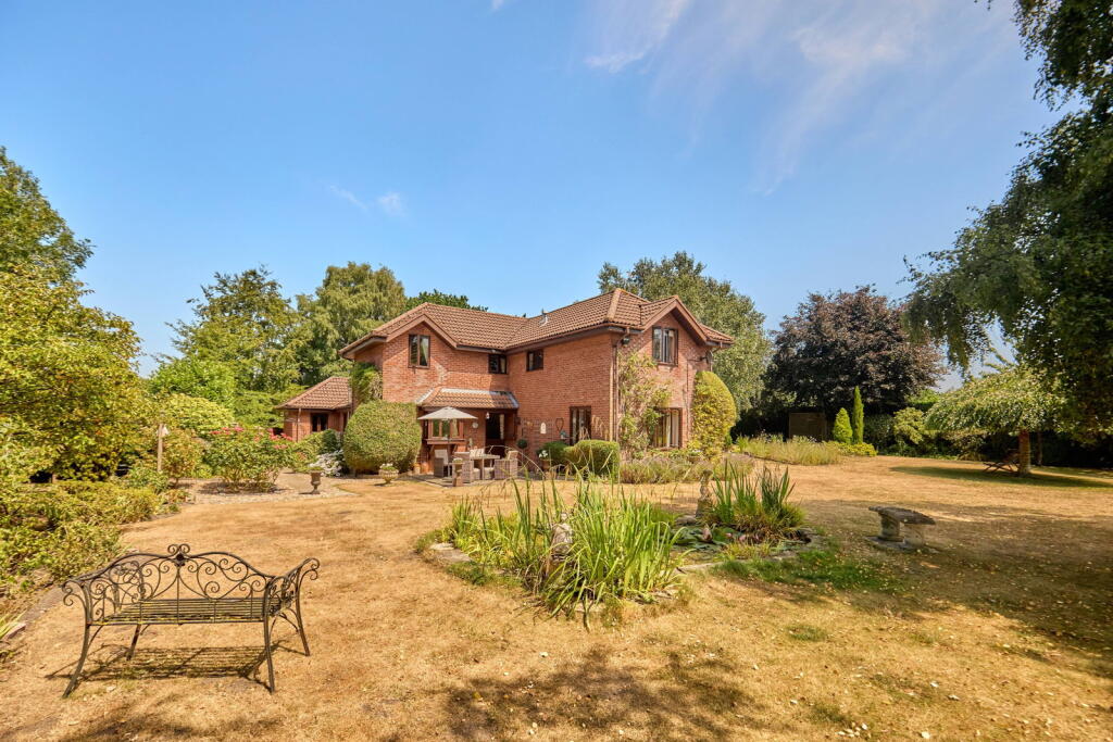 Main image of property: Cross Road, Skeyton