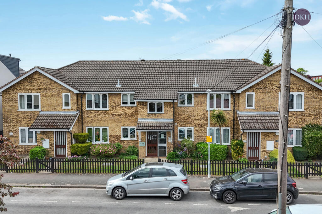 Main image of property: Kings Avenue, Watford