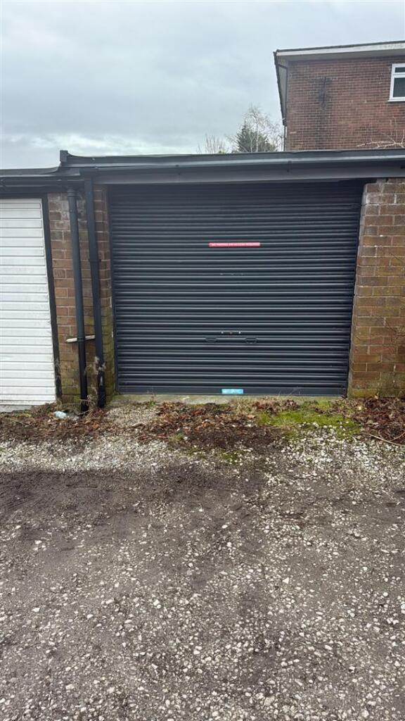 Apartment in Bury, Greater Manchester - More
