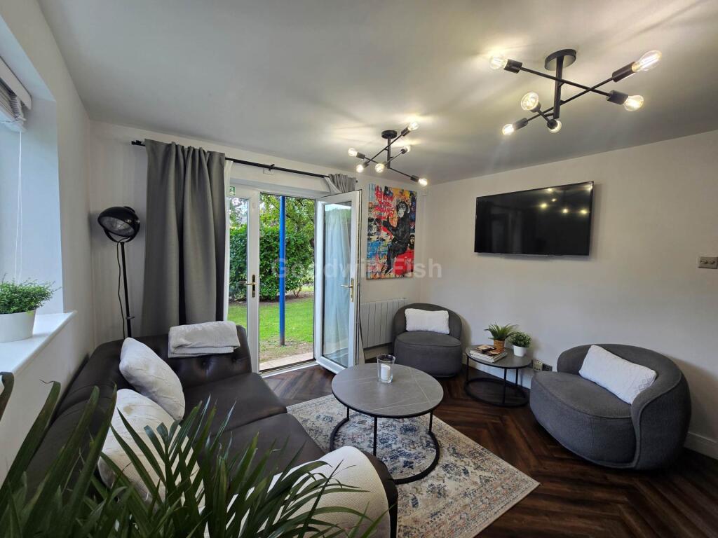 Apartment in Manchester - View 3