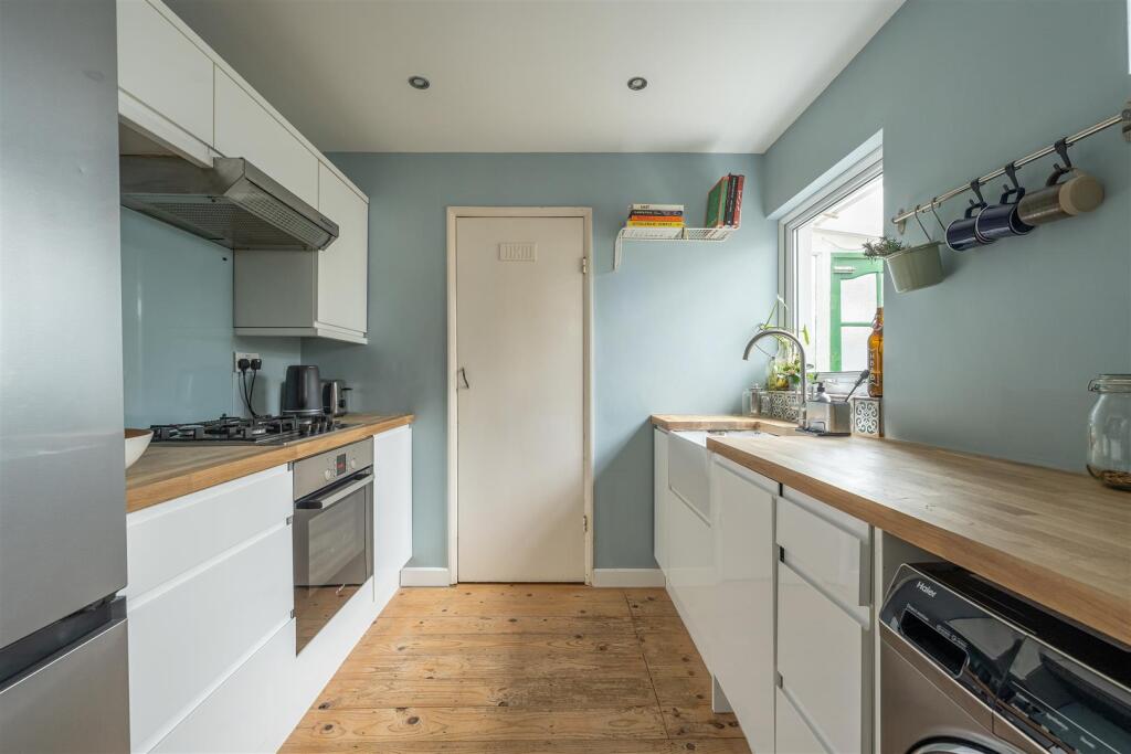 House in London, Plaistow - View 3