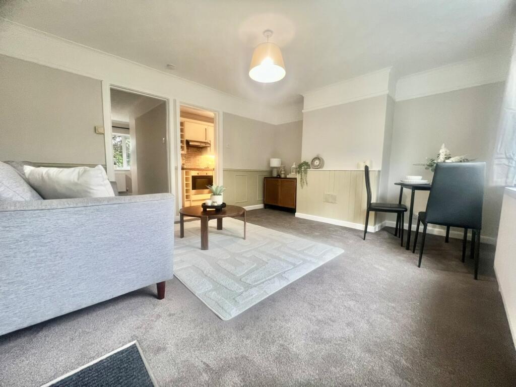 Apartment in Southampton - View 5