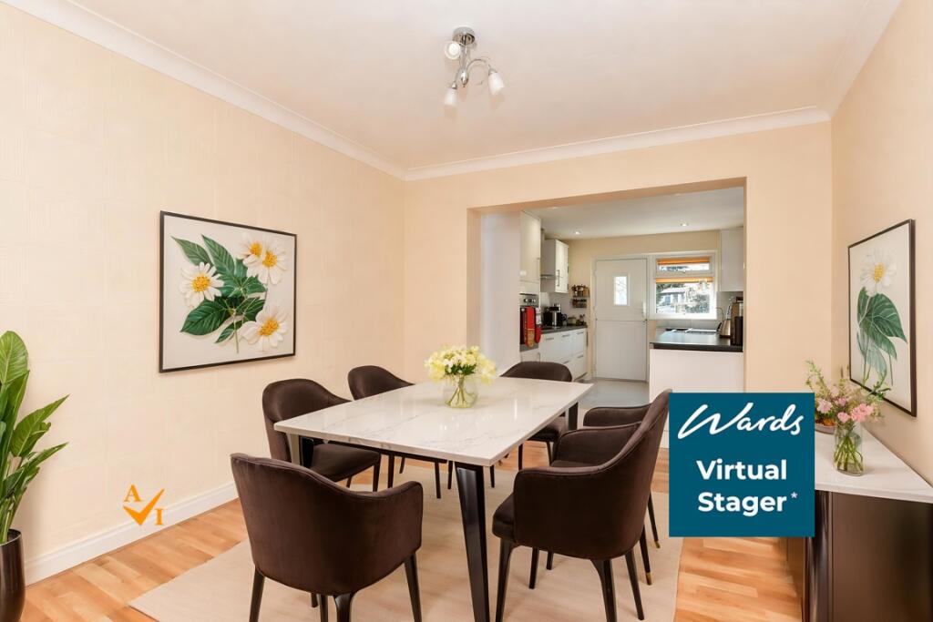 House in Strood, Salters Cross - More