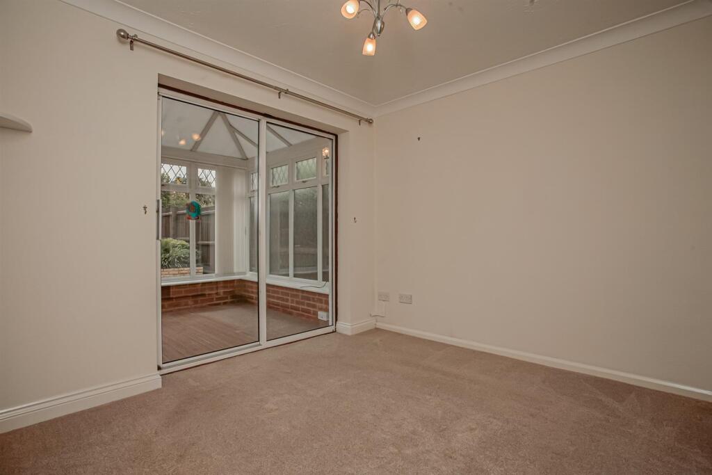 House in Cherwell, Langford Village, Bicester - View 5