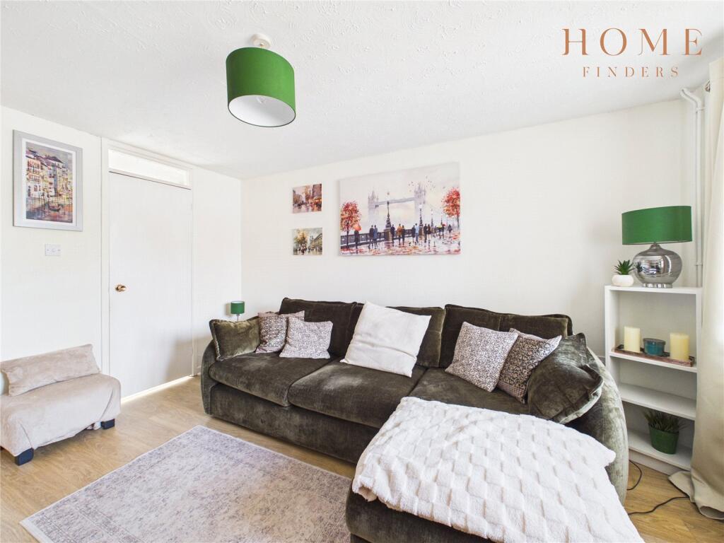 House in Swindon, Westlea, West Swindon - View 4