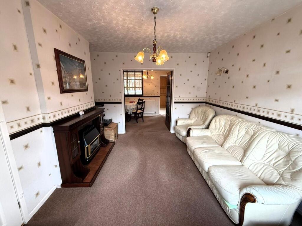 Glenmore Drive, Failsworth, Manchester photo 5