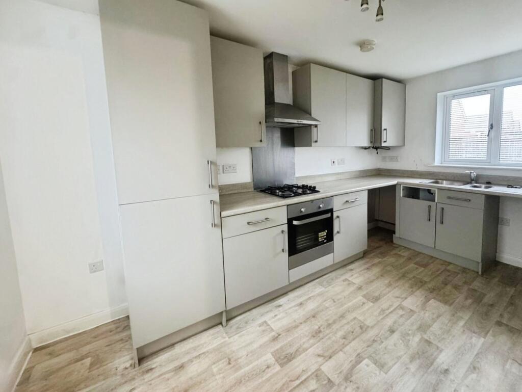 Guilsborough Road, Eye, PE6 photo 4