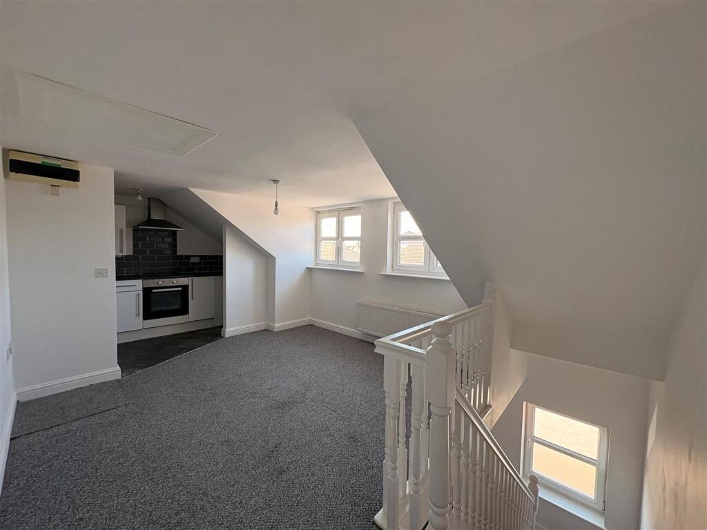 Apartment in Wigan - View 5