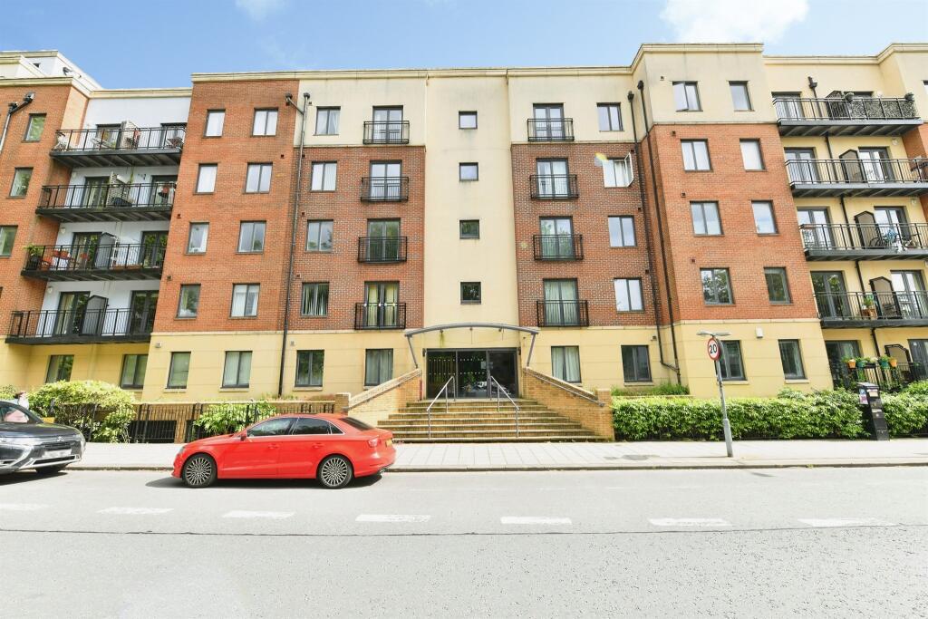 Main image of property: Bedminster Parade, Bristol