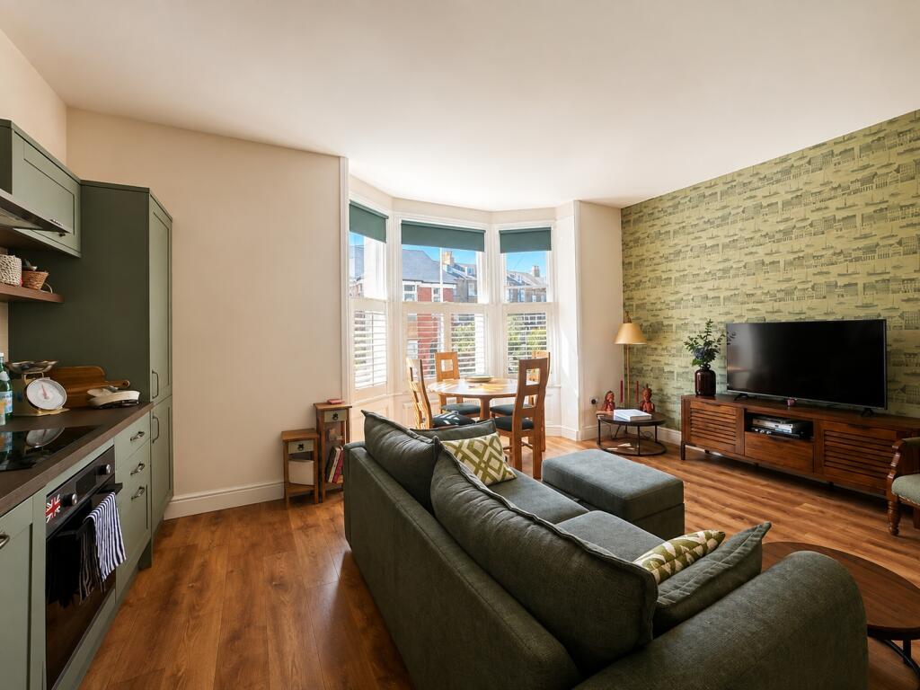 Apartment in Dover, Deal - View 2