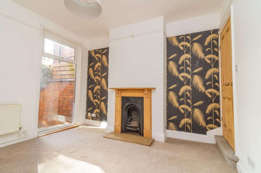 Clarendon Park Road, Leicester, LE2 photo 4