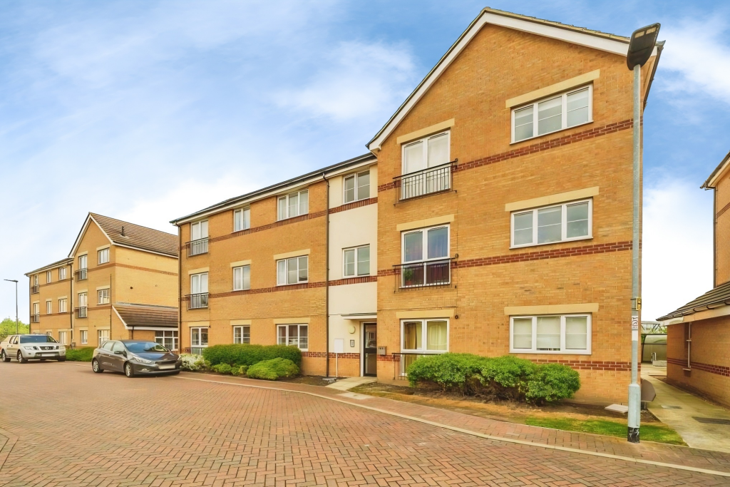 Main image of property: 33 Rathbone Crescent