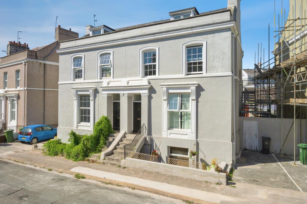 Apartment in Plymouth - View 5