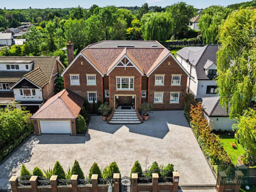 Main image of property: Beech Hill Avenue, Barnet, EN4