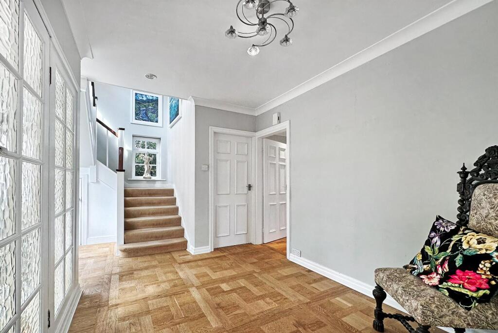 Apsley Grove, Bowdon photo 5
