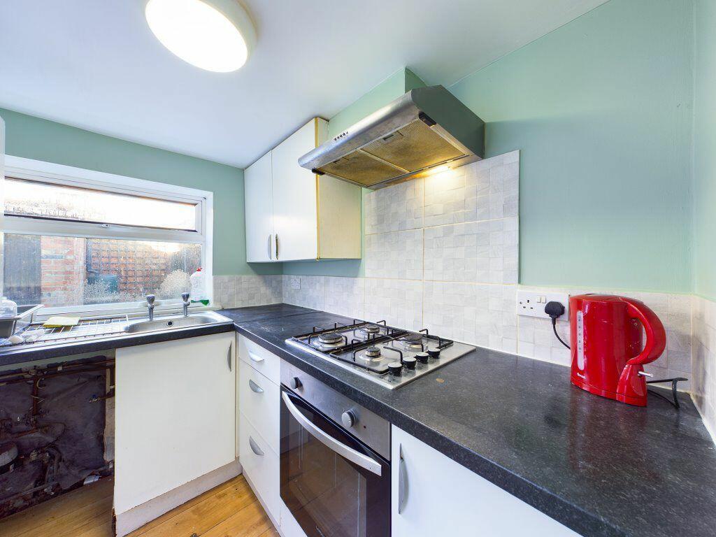 2-bed terraced on Pulvertoft Lane, Boston, £104,000