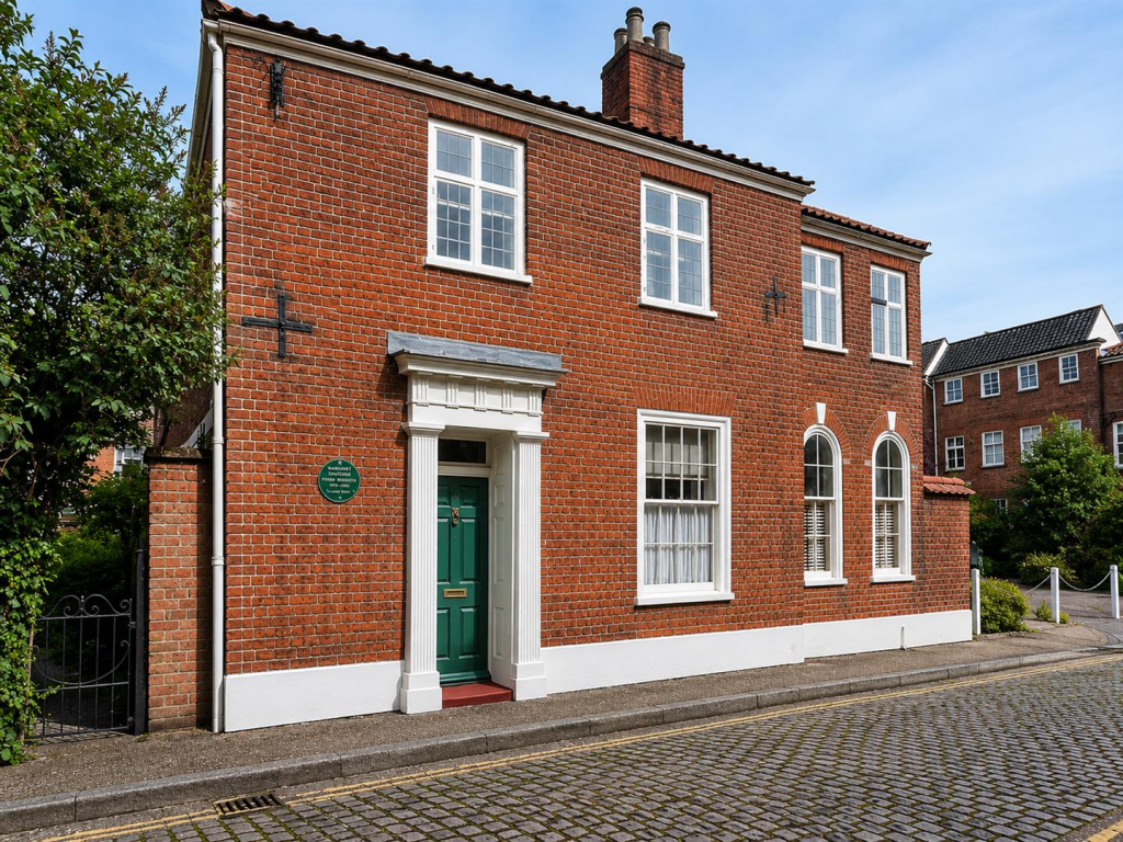 Main image of property: Calvert Street, Norwich