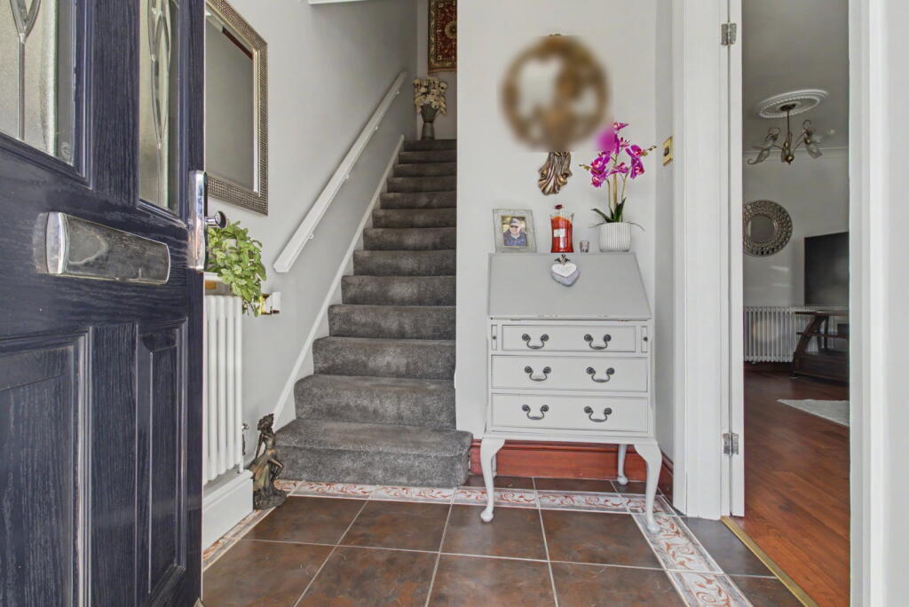 House in Rainham, South Hornchurch - View 5