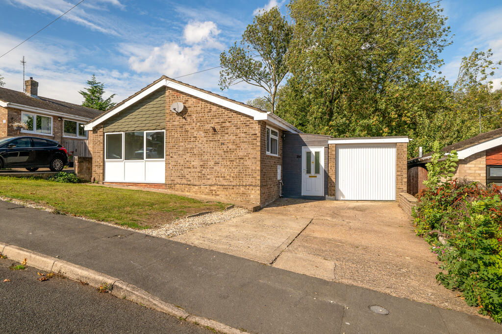 Main image of property: Oxford Close, Washingborough, Lincoln, Lincolnshire, LN4 1DT