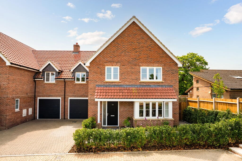House in Uttlesford, Newport