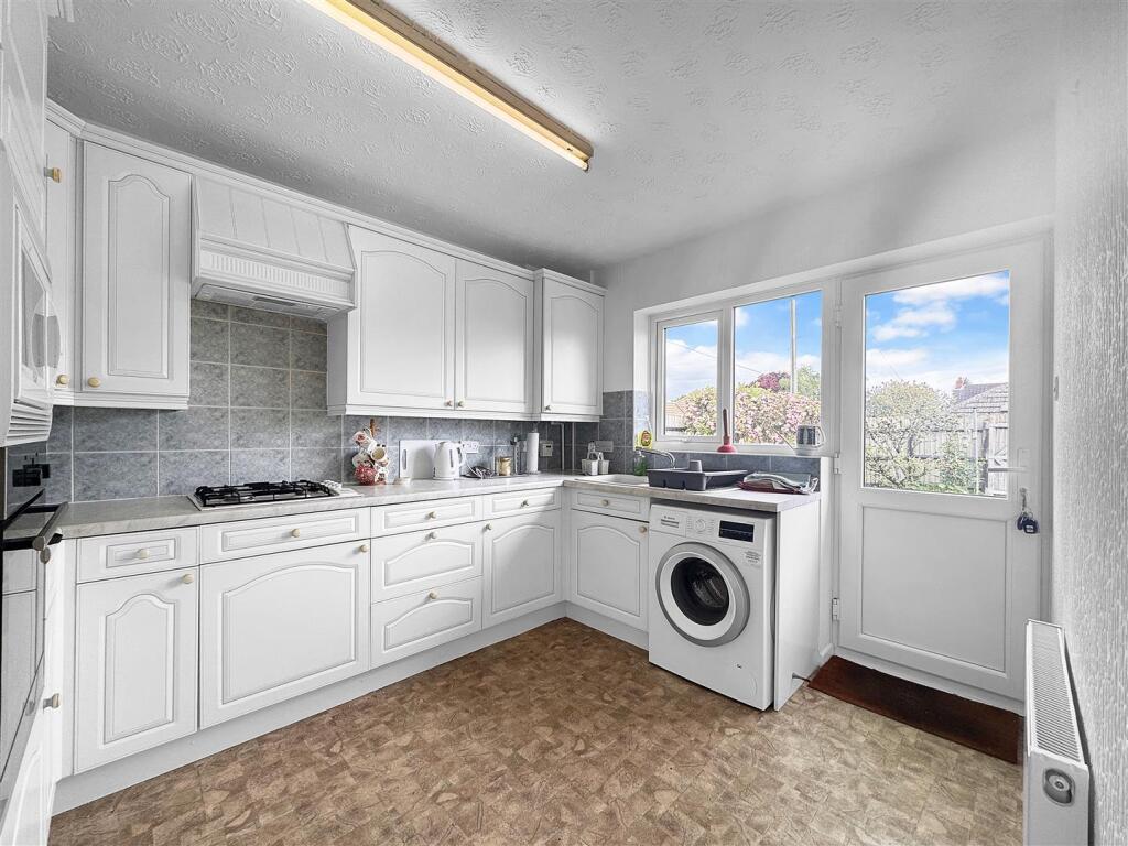 Heron Way, Enderby. photo 5