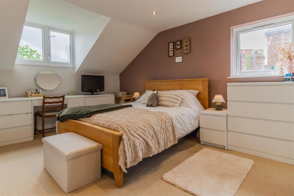 Apartment in Leamington Spa, Milverton, Royal Leamington Spa - View 2