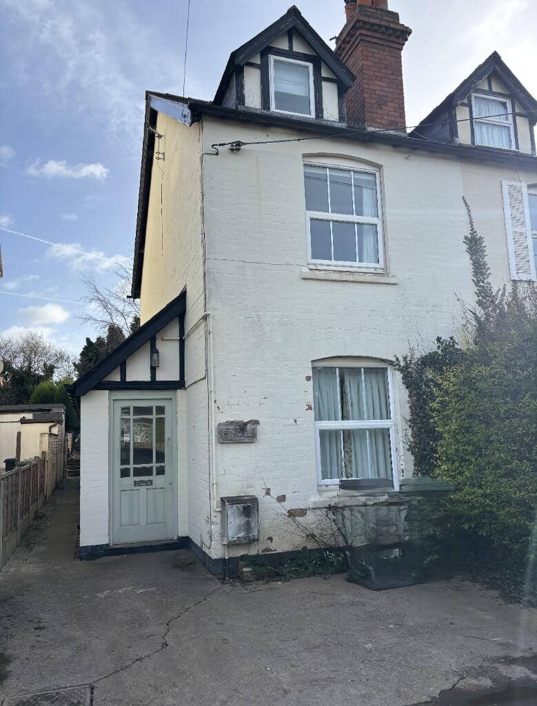 Main image of property: Glenlea, Moors Avenue, Hartlebury DY11 7YL