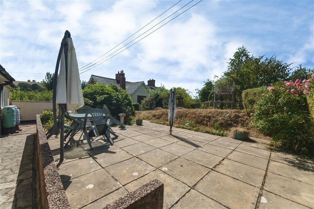 House in Exeter - View 5