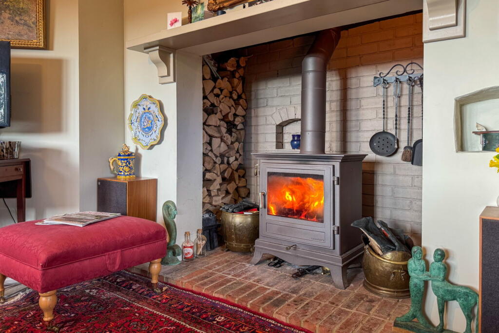 Tudor House, Church Street, Ropley, Alresford photo 4