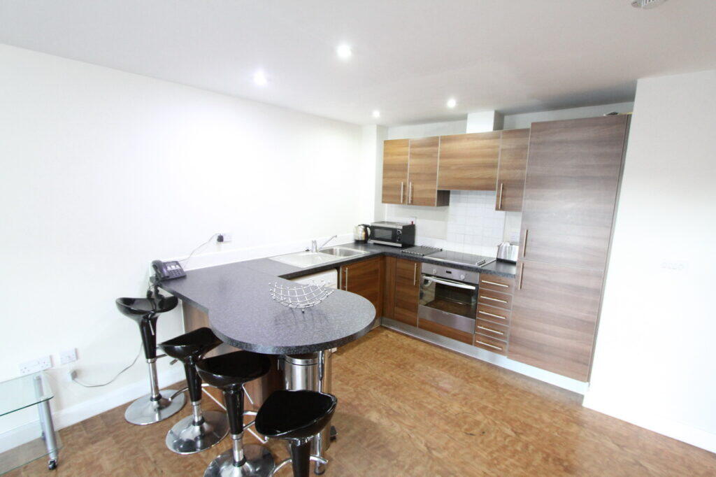Apartment in Oxford - View 3