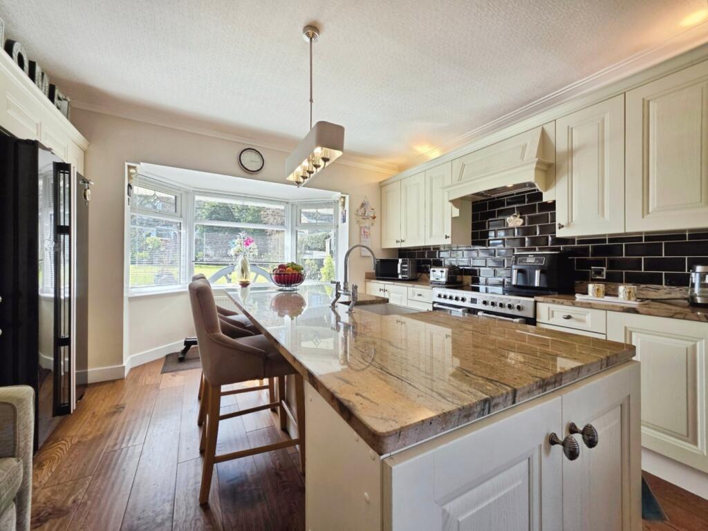 Additional image 10 of Roundwood Road, Baildon, BD17 7JZ