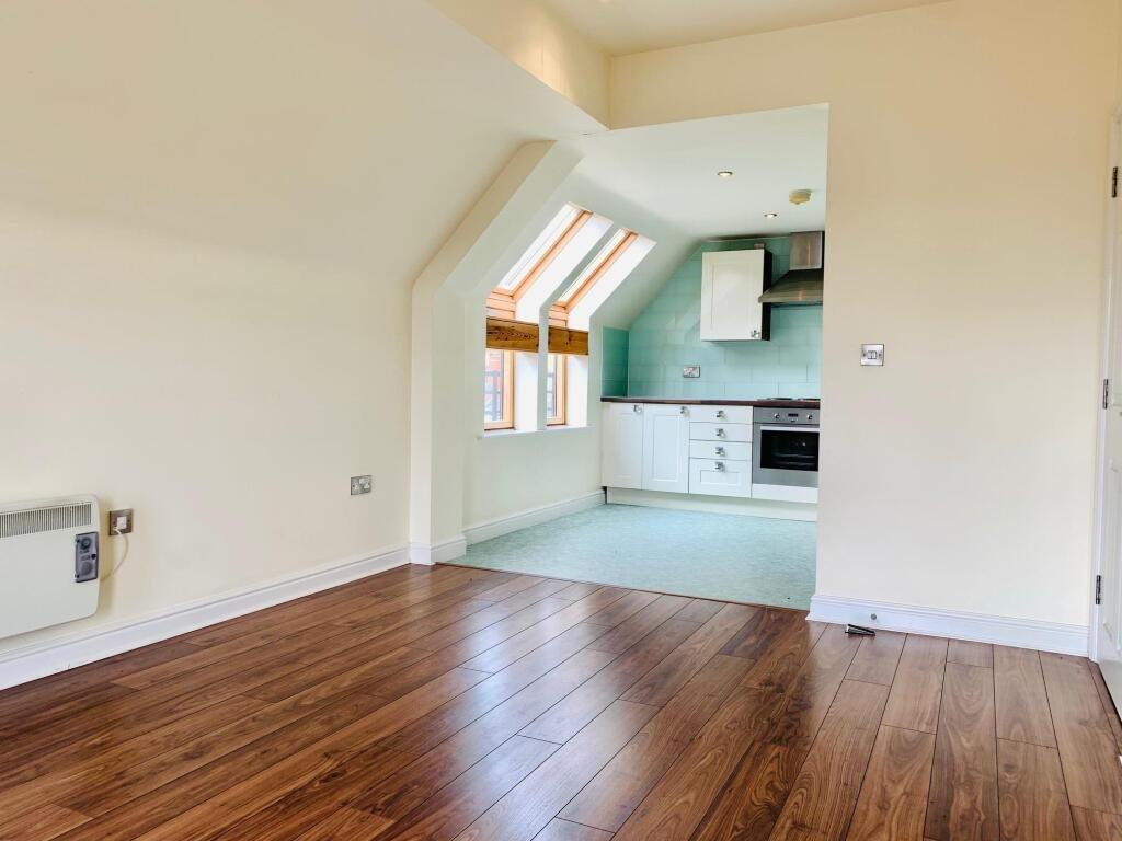 Apartment in Lincoln - View 5