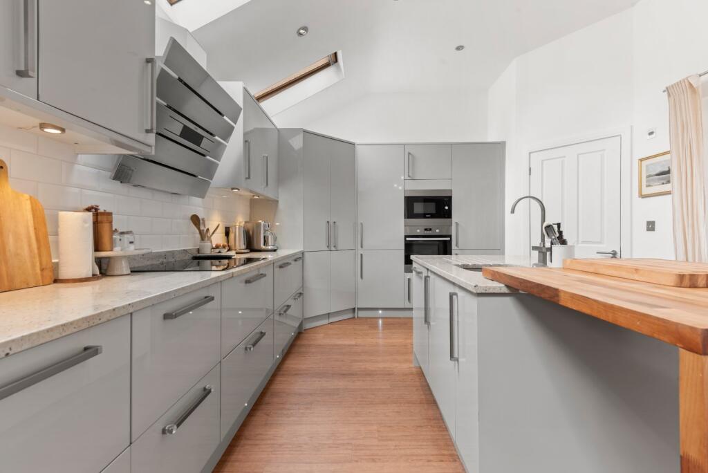 House in London - View 4