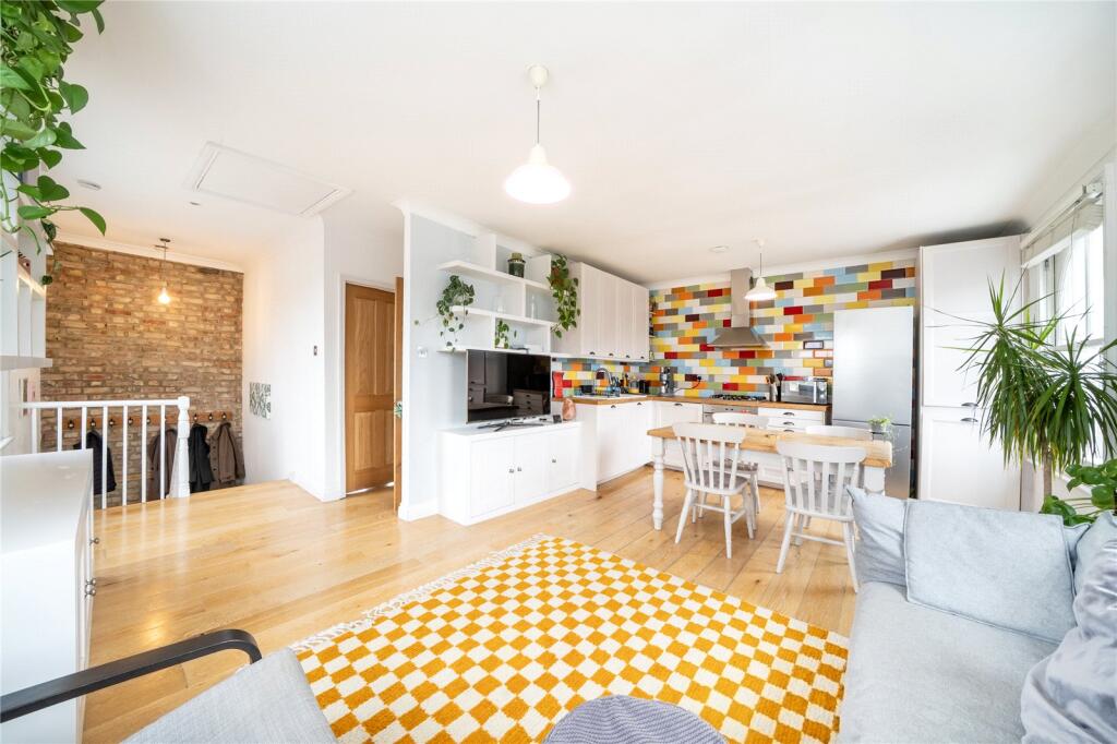 Main image of property: Victoria Park Road, Victoria Park, London, E9