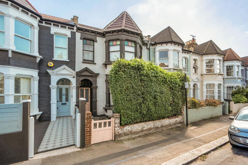 Main image of property: Wightman Road, Harringay, London, N4