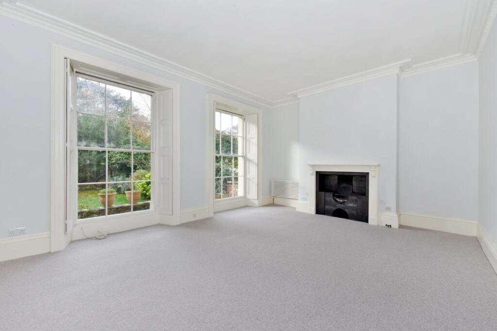 Canynge Square, Clifton, Bristol, BS8 photo 2