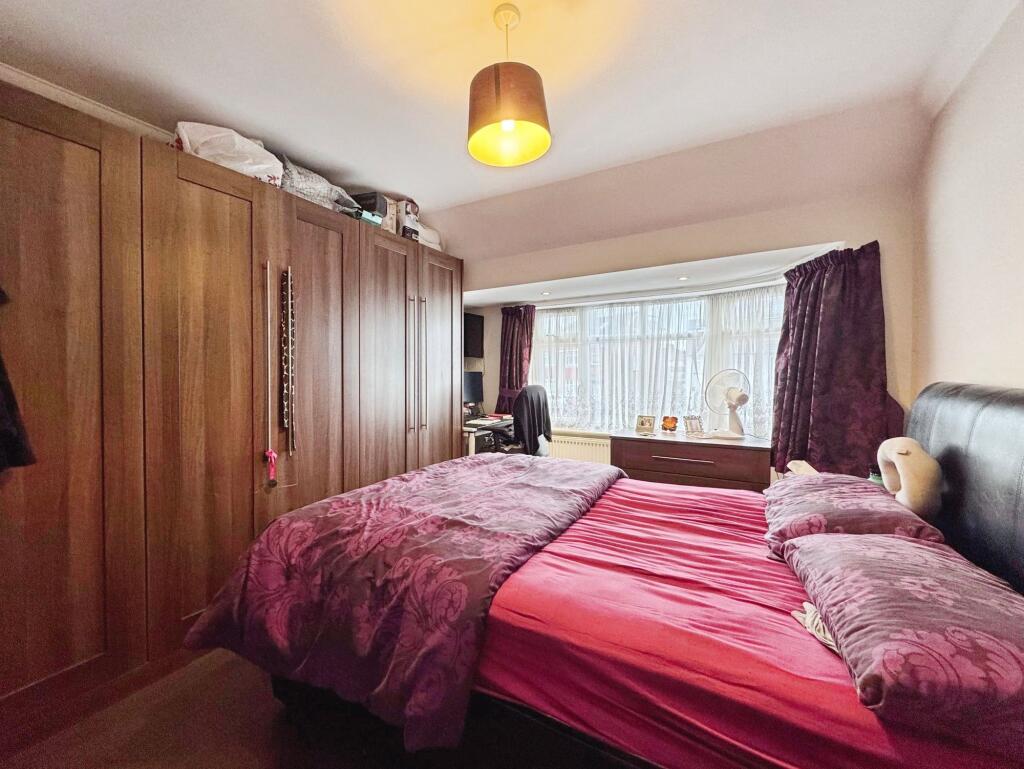 House in Harrow - View 4