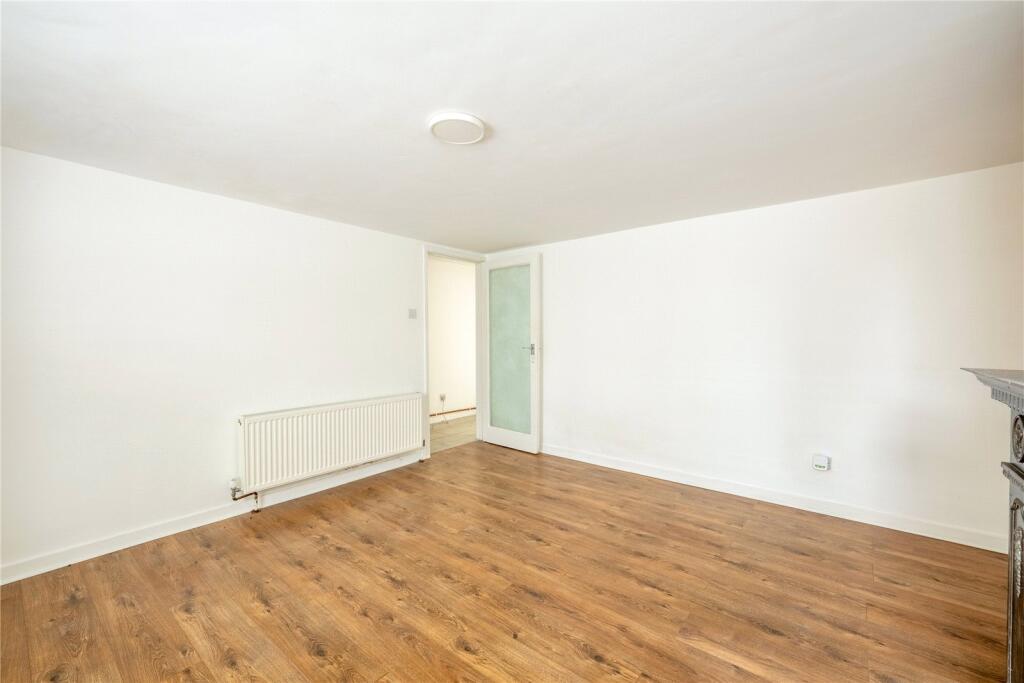 Apartment in Brighton - View 5
