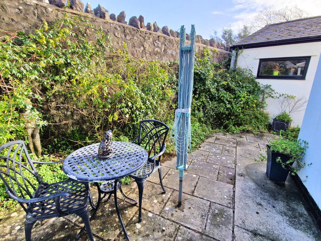 House in Porthcawl - View 2