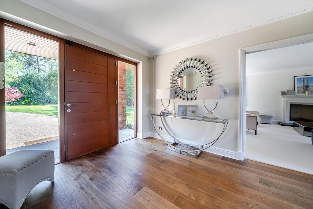 House in Slough, Sunninghill and Ascot - View 3
