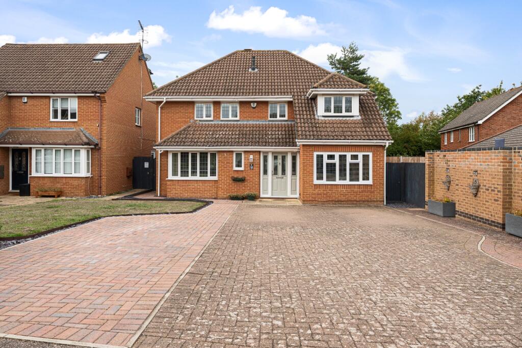 Main image of property: Hawkenbury Rise, Rochester, Kent, ME2